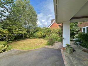 Photo 38- click for photo gallery